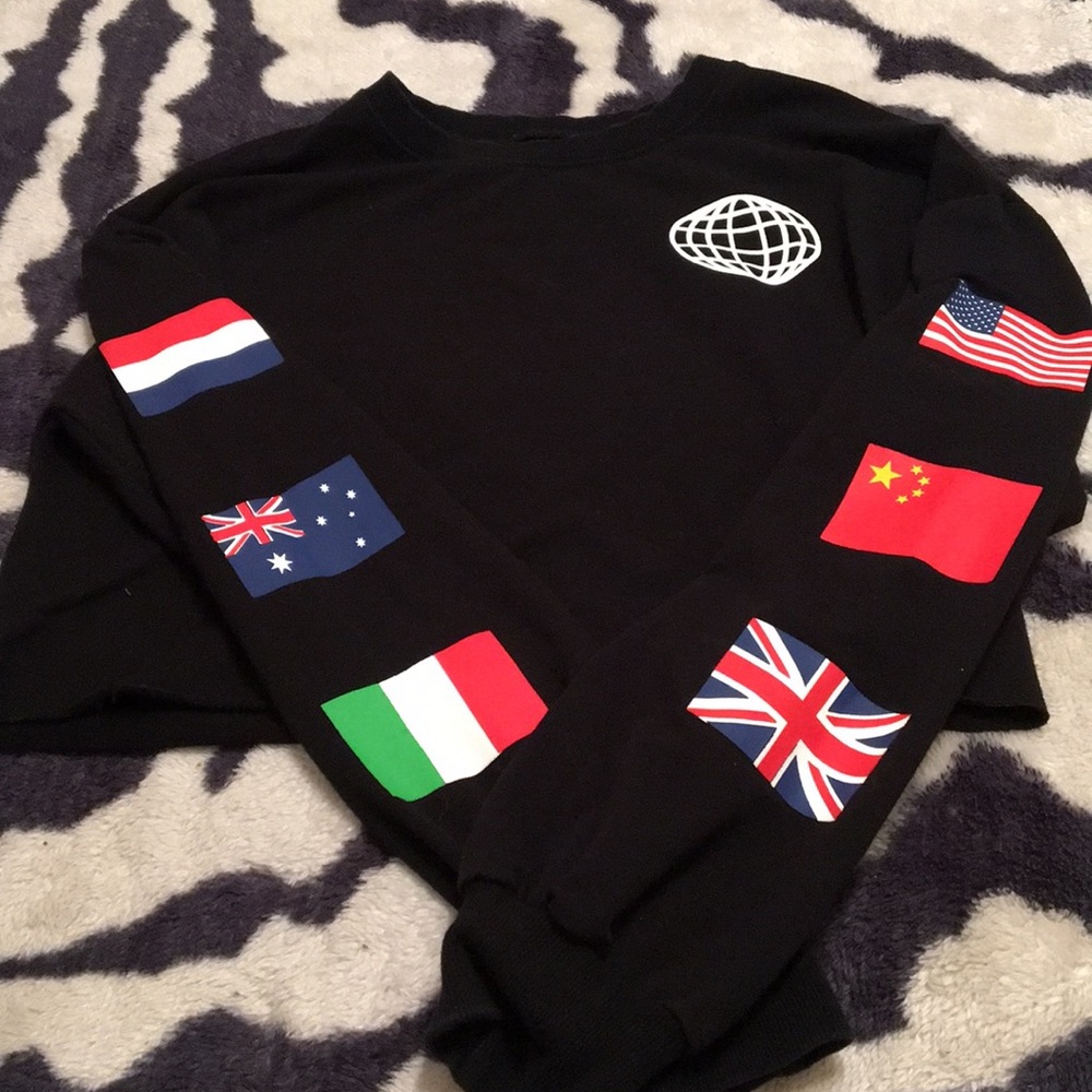 Size Medium Black Long Sleeve With Flags